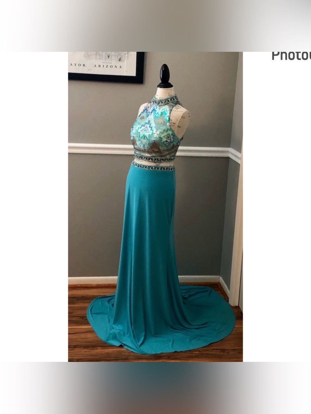 Madison James - Picture 2 of 8
